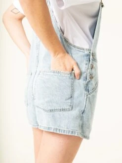 Peto Vaquero Corto Jane Light Blue -Capitan Denim 2 3