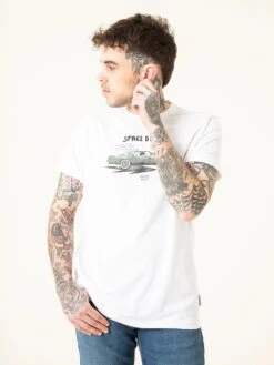 CAMISETA SPACE DARK BLANCO UNISEX -Capitan Denim 2 616071f3 f371 4d8f 9ac4 5ce2a47df8f1