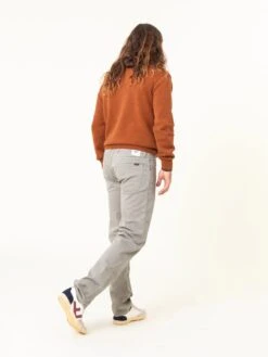 PANTALÓN RECTO DE HOMBRE RAY TAUPE GREY 10 PANTALÓN RECTO DE HOMBRE RAY TAUPE GREY -Capitan Denim 4 32