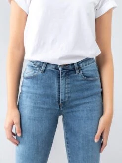 PANTALONES RECTOS DE MUJER MANITOBA LIGHT BLUE -Capitan Denim 6 4046c986 be76 437c bfaf 50971ce22b8e