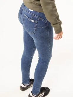 PANTALÓN SKINNY PUSH UP DE MUJER CARLY SMART BLUE -Capitan Denim 6 887fd482 14c8 4b71 b169 67ab38531b6b