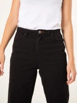 PANTALÓN VAQUERO DE MUJER MOMFIT TULSA OLD BLACK 17 PANTALÓN VAQUERO DE MUJER MOMFIT TULSA OLD BLACK -Capitan Denim 8 1