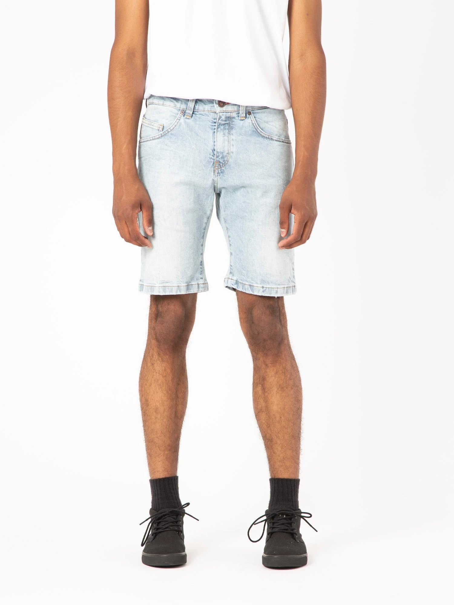 PANTALÓN VAQUERO CORTO DE HOMBRE JAY SUNNY BLUE 3 PANTALÓN VAQUERO CORTO DE HOMBRE JAY SUNNY BLUE