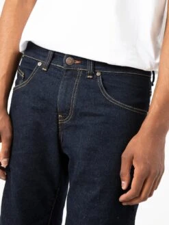 PANTALÓN VAQUERO CORTO DE HOMBRE JAY RAW BLUE -Capitan Denim bermudas vaqueras de hombre negras hechas en espana comodas sostenibles 5cab409f 8fca 4399 af1b e6045e419bca