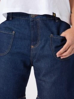 BERMUDAS VAQUERAS DE MUJER MAZZY RAW BLUE -Capitan Denim bermudas vaqueros de mujer hechos en espana azul oscuro sostenibles verano