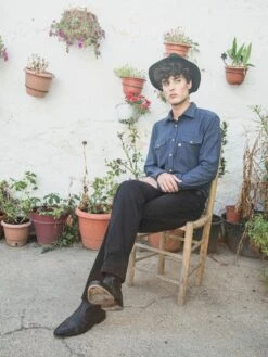 PANTALONES VAQUEROS RECTOS DE HOMBRE RAY BLACK REGULAR 13 PANTALONES VAQUEROS RECTOS DE HOMBRE RAY BLACK REGULAR -Capitan Denim camisa de hombre de manga larga azul western hecha en espana comoda de entretiempo