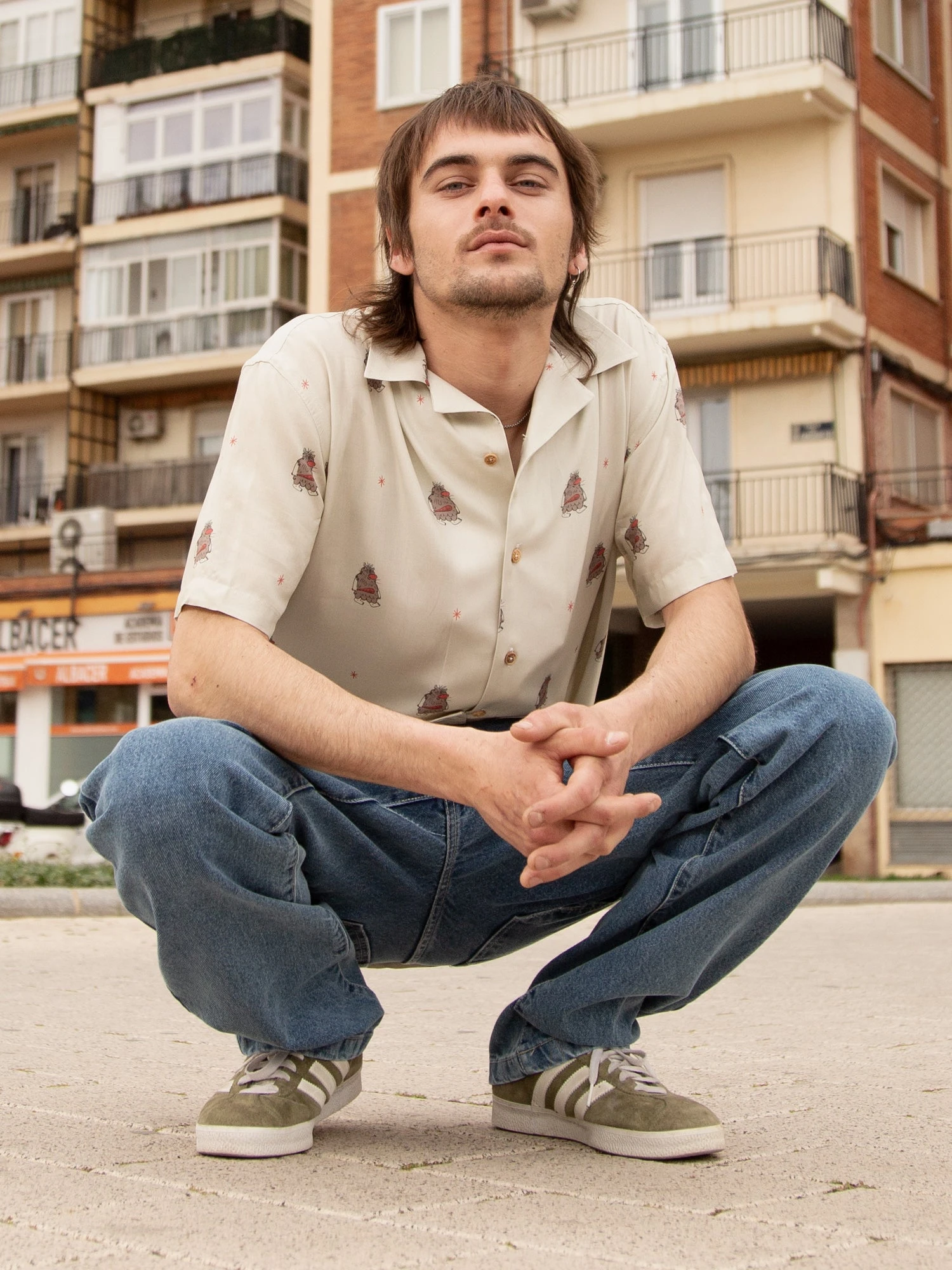 CAMISA DE HOMBRE DE VISCOSA CALYPSO CAVERNICOLAS 6 CAMISA DE HOMBRE DE VISCOSA CALYPSO CAVERNICOLAS - Imagen 4