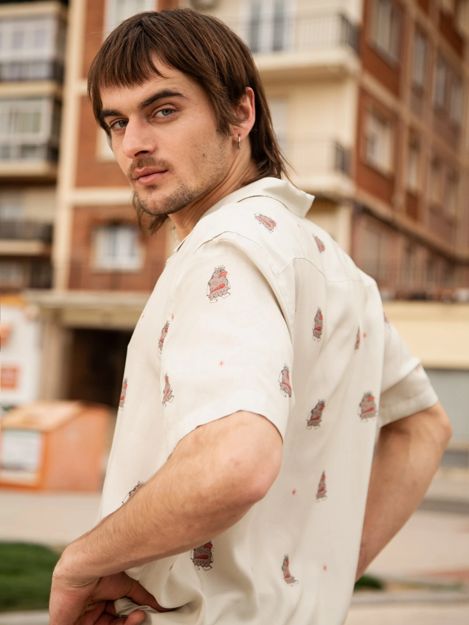 CAMISA DE HOMBRE DE VISCOSA CALYPSO CAVERNICOLAS 5 CAMISA DE HOMBRE DE VISCOSA CALYPSO CAVERNICOLAS - Imagen 3