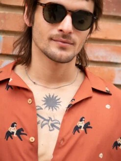 CAMISA DE HOMBRE DE VISCOSA CALYPSO AMAZONAS 9 CAMISA DE HOMBRE DE VISCOSA CALYPSO AMAZONAS -Capitan Denim camisa de hombre para verano estampada