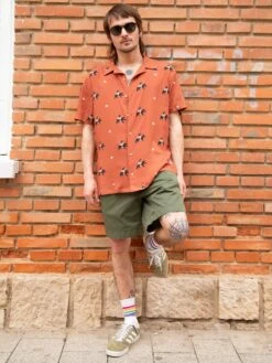 CAMISA DE HOMBRE DE VISCOSA CALYPSO AMAZONAS 8 CAMISA DE HOMBRE DE VISCOSA CALYPSO AMAZONAS -Capitan Denim camisa de hombre para verano estampada hecha en espana