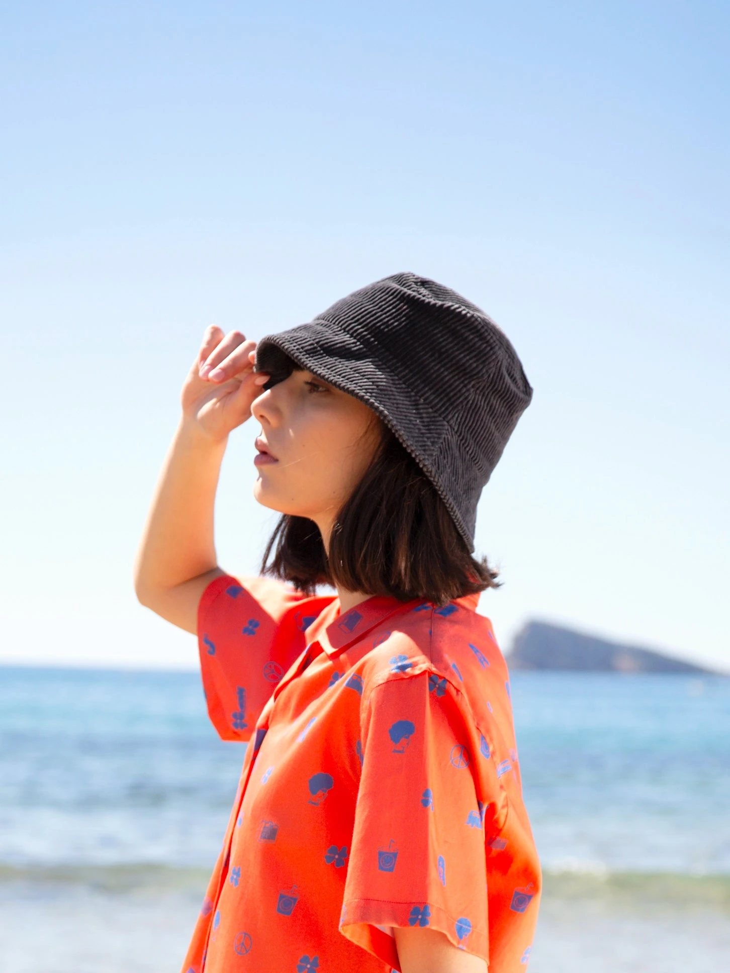 CAMISA OVERSIZE DE MUJER HARVEY ORANGE PEACE 4 CAMISA OVERSIZE DE MUJER HARVEY ORANGE PEACE - Imagen 2