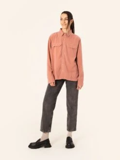 CAMISA COLT OLD PINK TENCEL™ Lyocell Fibers 13 CAMISA COLT OLD PINK TENCEL™ Lyocell Fibers -Capitan Denim camisa rosa de mujer