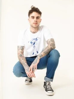 CAMISETA IRON WOMAN BLANCO UNISEX -Capitan Denim camiseta blanca de manga corta unisex