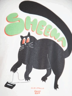 CAMISETA UNISEX BLANCA SHEENA -Capitan Denim camiseta blanca unisex de algodon organico comoda sostenible ilustrada 1