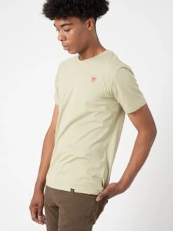 CAMISETA UNISEX SALVIA GREEN LOGO 8 CAMISETA UNISEX SALVIA GREEN LOGO -Capitan Denim camiseta de algodon organico unisex hecha en espana comoda 7d7e89e9 83c2 46d6 9811 593a10feda9a