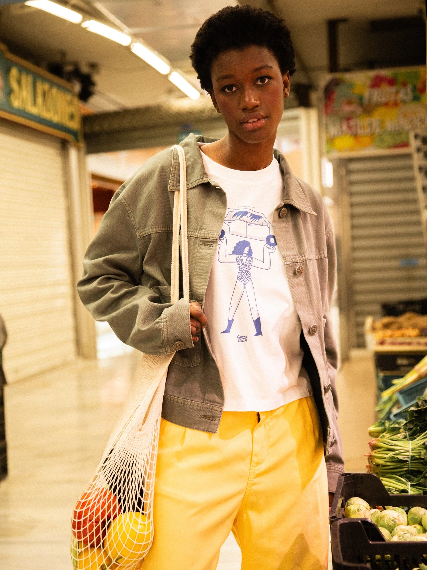 CAMISETA IRON WOMAN OVERSIZE BLANCO 4 CAMISETA IRON WOMAN OVERSIZE BLANCO - Imagen 2