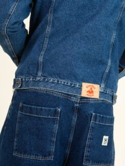 CAZADORA VAQUERA DE HOMBRE GINO MID BLUE -Capitan Denim cazadora vaquera azul medio de hombre regular hecha en espana de entretiempo comoda sostenible vintage