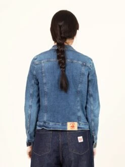 CAZADORA VAQUERA DE MUJER PATTI MID BLUE -Capitan Denim chaqueta vaquera de mujer hecha en espana comoda vintage regular