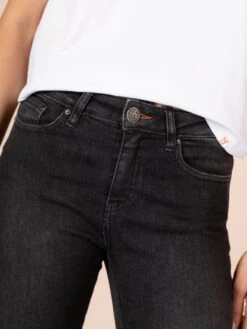 JOPLIN MID USED GREY 13 JOPLIN MID USED GREY -Capitan Denim jeans used grey bootcut mujer comodos hechos en espana