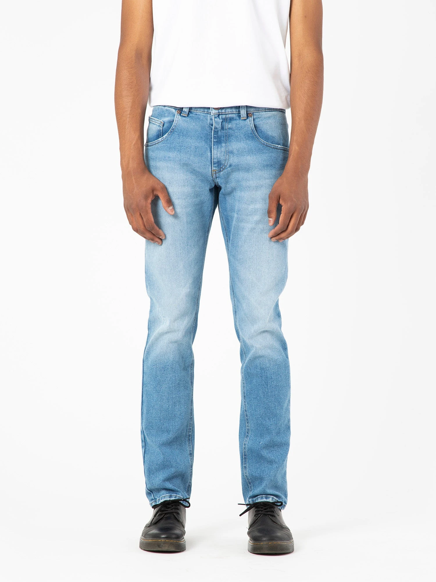 PANTALON VAQUERO SLIM DE HOMBRE FLAMINGO LIGHT BLUE ORGANIC COTTON 3 PANTALON VAQUERO SLIM DE HOMBRE FLAMINGO LIGHT BLUE ORGANIC COTTON