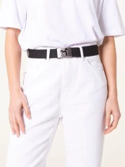 PANTALONES MOMFIT DE MUJER TULSA WHITE -Capitan Denim pantalon blanco de mujer momfit hecho en espana comodo