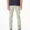 PANTALÓN DE HOMBRE SLIM FLAMINGO LIGHT GREEN -Capitan Denim pantalon de hombre recto verde claro comodo hecho en espana sostenible