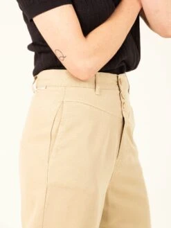 PANTALÓN JOGGER DE TENCEL™ Lyocell Fibers ELIS BEIGE -Capitan Denim pantalon de mujer de tencel para verano beige hecho en espana comodo sostenible 1