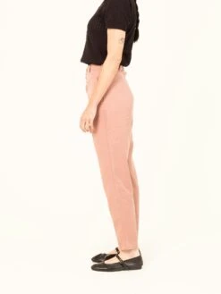 PANTALÓN JOGGER DE TENCEL™ Lyocell Fibers ELIS PINK -Capitan Denim pantalon de mujer de tencel para verano rosa hecho en espana comodo sostenible 5