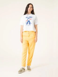 PANTALÓN JOGGER DE TENCEL™ Lyocell Fibers ELIS YELLOW -Capitan Denim pantalon largo de mujer para verano amarillo hecho en espana de tencel