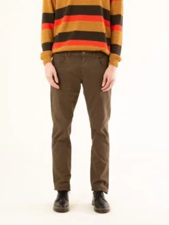 PANTALÓN RECTO DE HOMBRE RAY HICKORY BROWN