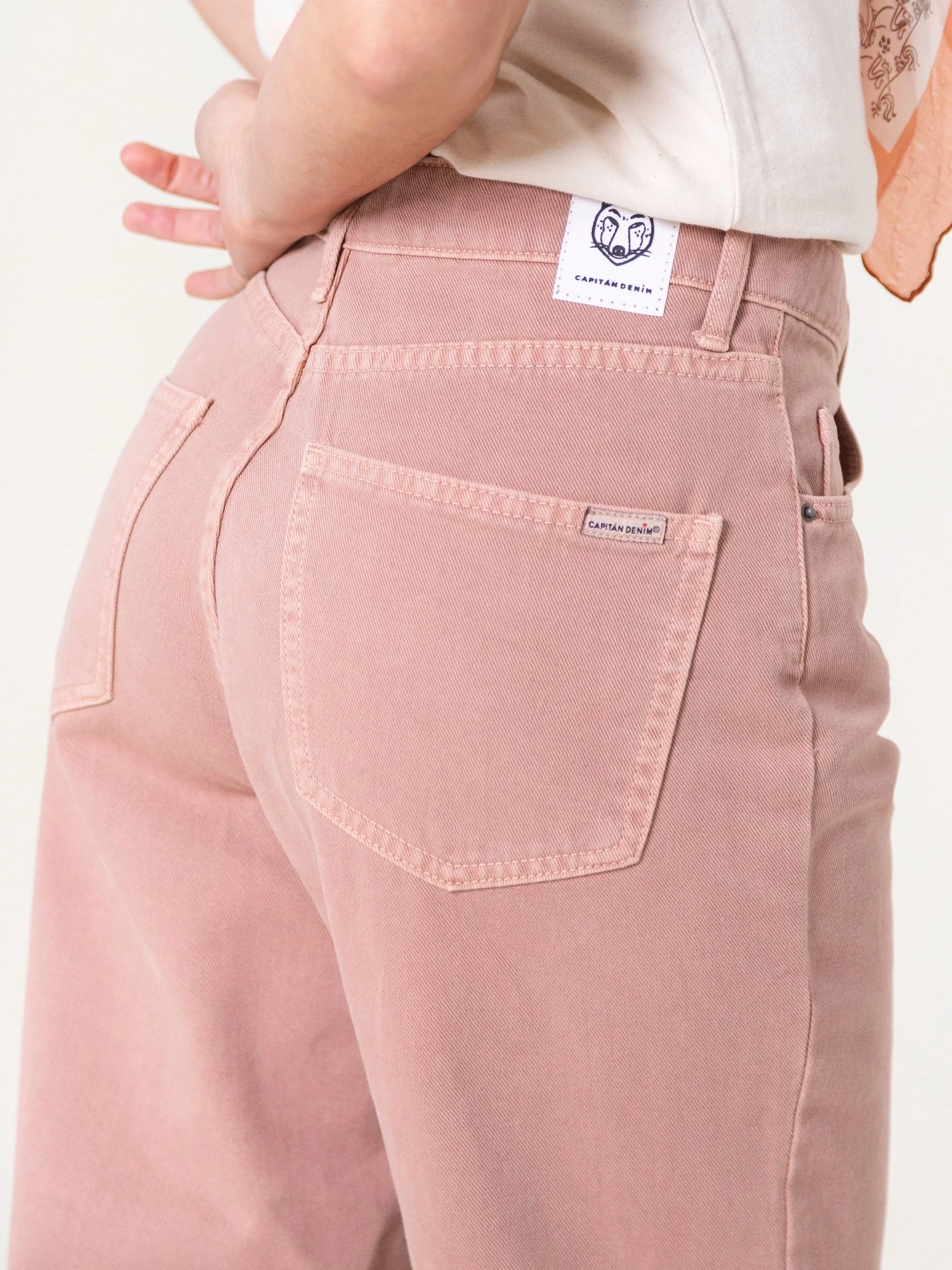 PANTALONES MOMFIT DE MUJER TULSA PALE PINK 9 PANTALONES MOMFIT DE MUJER TULSA PALE PINK - Imagen 7