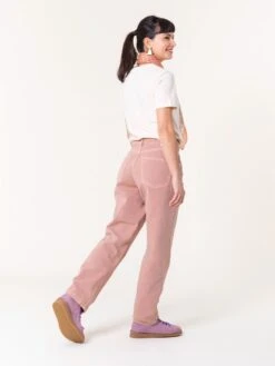 PANTALONES MOMFIT DE MUJER TULSA PALE PINK 12 PANTALONES MOMFIT DE MUJER TULSA PALE PINK -Capitan Denim pantalon rosa de mujer recto hecho en espana comodo sostenible