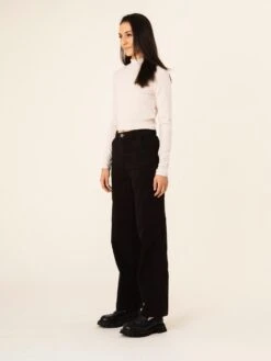 PANTALONES DE MUJER CARGO MAVIS BLACK -Capitan Denim pantalones cargo de mujer negros con bolsillos