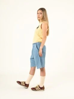 BERMUDAS VAQUERAS DE MUJER SABINE LIGHT BLUE -Capitan Denim pantalones cortos bermudas vaqueras denim relaxed de mujer oversize comodas hechas en espana sostenibles 4 c46d2771 90f5 498b b888 d318a9b47779