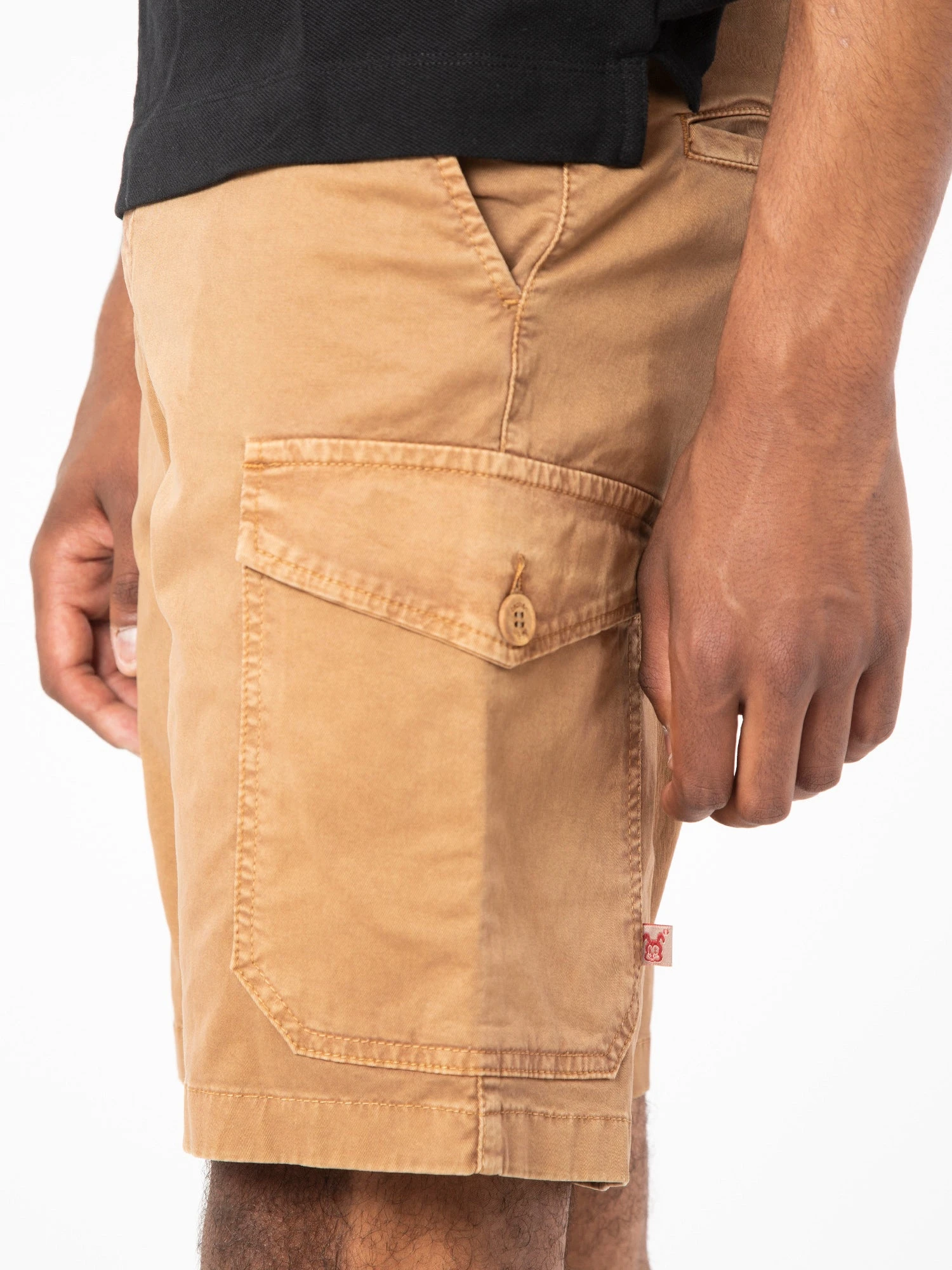 BERMUDAS CARGO DE HOMBRE WOODY OLD OCRE 10 BERMUDAS CARGO DE HOMBRE WOODY OLD OCRE - Imagen 8