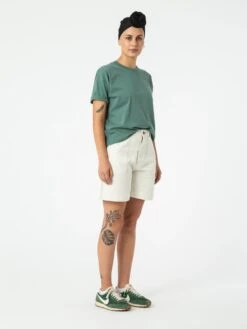 BERMUDAS DE MUJER KAYE ECRU 11 BERMUDAS DE MUJER KAYE ECRU -Capitan Denim pantalones cortos hechos en espana sostenibles de mujer blanco comodo