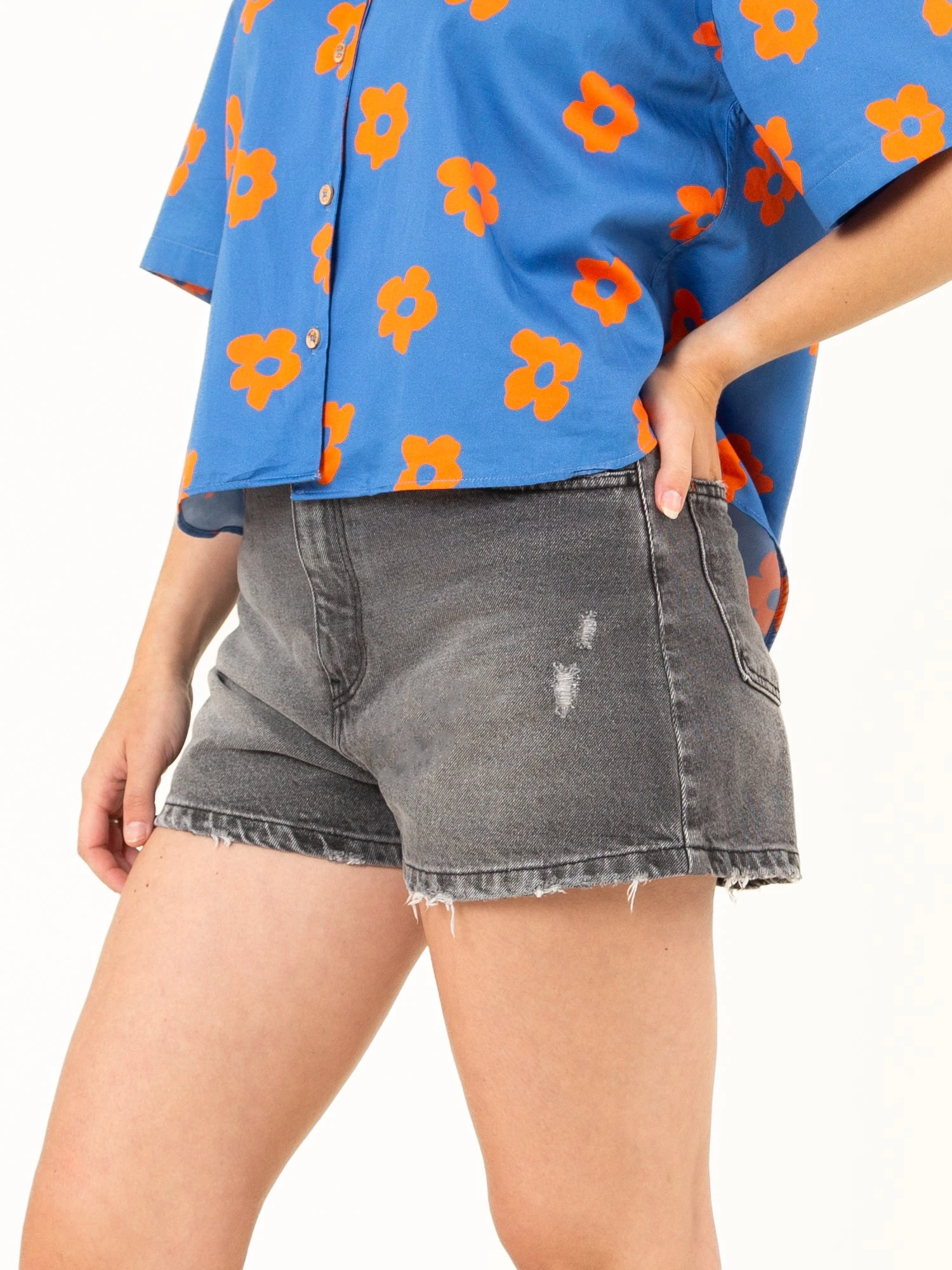 PANTALONES CORTOS DE MUJER MINA MID GREY 9 PANTALONES CORTOS DE MUJER MINA MID GREY - Imagen 7