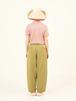 PANTALÓN DE VERANO DE MUJER NARA GREEN 11 PANTALÓN DE VERANO DE MUJER NARA GREEN -Capitan Denim pantalones de verano baggy de mujer verdes sostenibles comodos hechos en espana