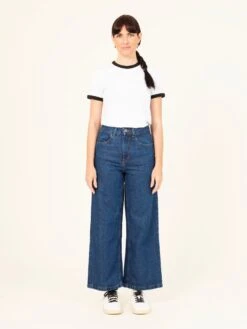 PANTALÓN VAQUERO DE MUJER CULOTTE SIMONE DRY BLUE TENCEL™ Lyocell Fibers 10 PANTALÓN VAQUERO DE MUJER CULOTTE SIMONE DRY BLUE TENCEL™ Lyocell Fibers -Capitan Denim pantalones vaqueros azul oscuro de mujer relaxed culotte hechos en espana sostenibles comodos 6