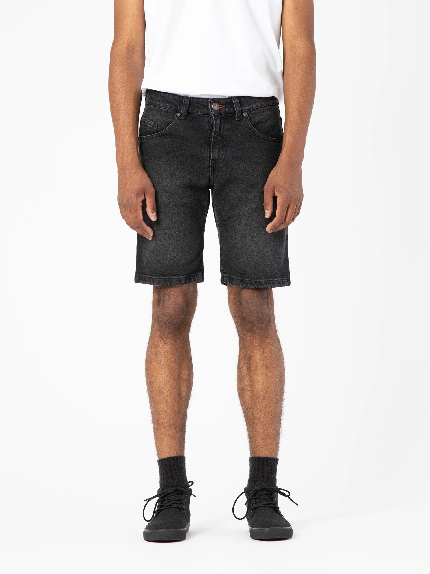 PANTALÓN VAQUERO CORTO DE HOMBRE JAY VINTAGE BLACK 3 PANTALÓN VAQUERO CORTO DE HOMBRE JAY VINTAGE BLACK