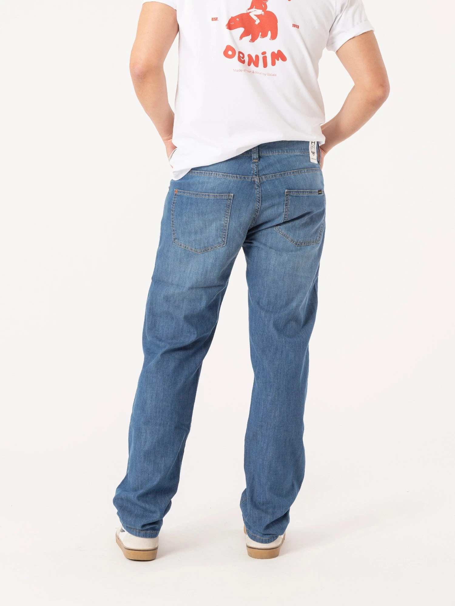 PANTALÓN VAQUERO DE HOMBRE RAY MID BLUE LIGHTWEIGHT 6 PANTALÓN VAQUERO DE HOMBRE RAY MID BLUE LIGHTWEIGHT - Imagen 4