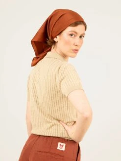 POLO CAMEL MUJER -Capitan Denim polo basico marron claro de mujer de punto hecho en espana comodo sostenible