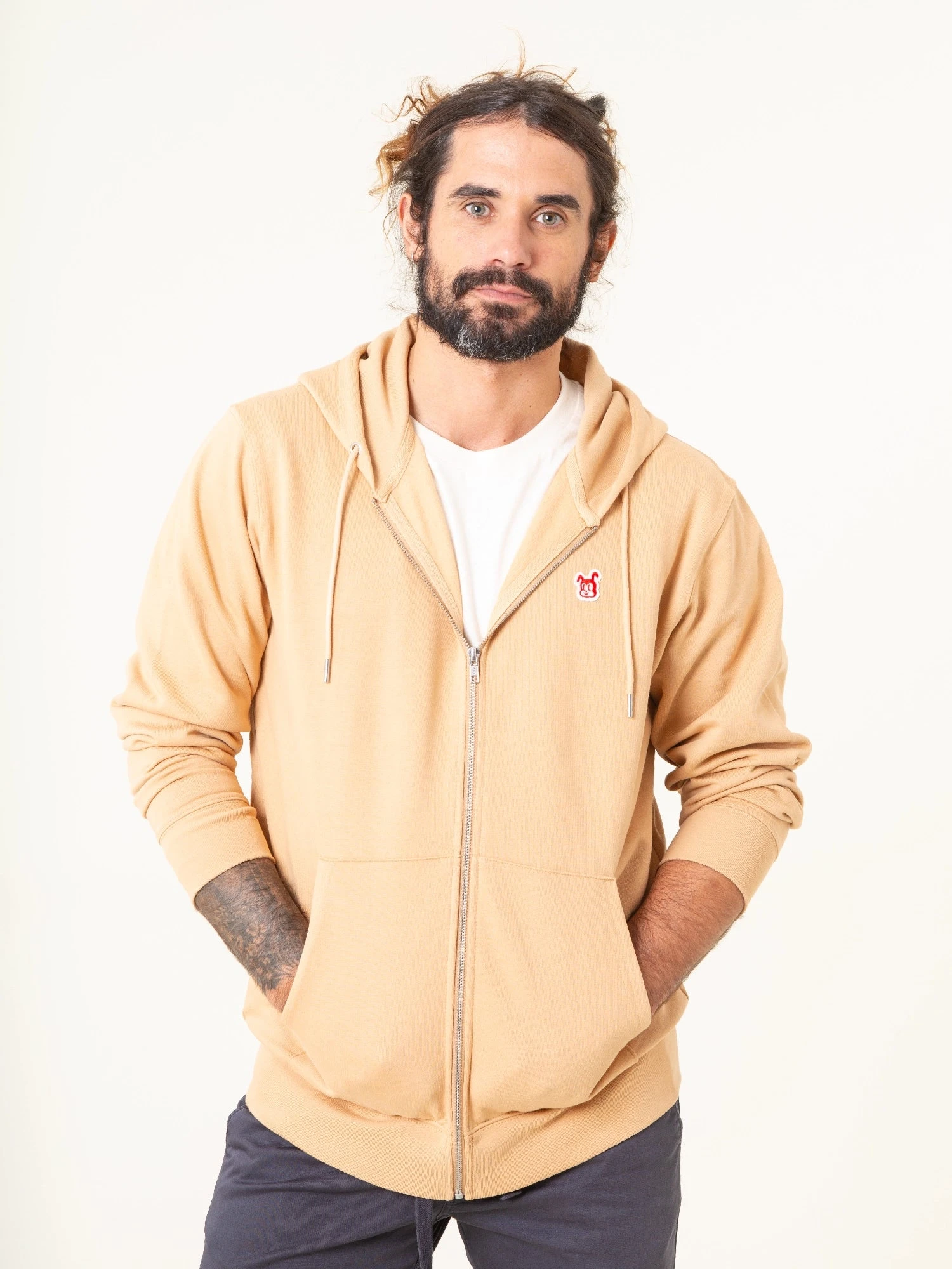 SUDADERA UNISEX CAPUCHA BEIGE 3 SUDADERA UNISEX CAPUCHA BEIGE